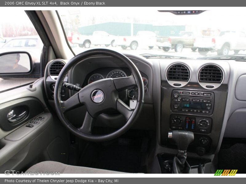 Black Onyx / Ebony Black 2006 GMC Envoy XL SLT 4x4