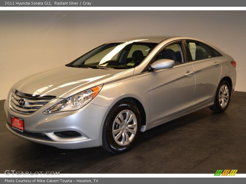 Radiant Silver / Gray 2011 Hyundai Sonata GLS