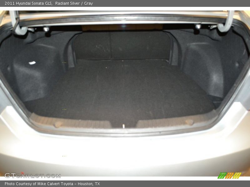 Radiant Silver / Gray 2011 Hyundai Sonata GLS