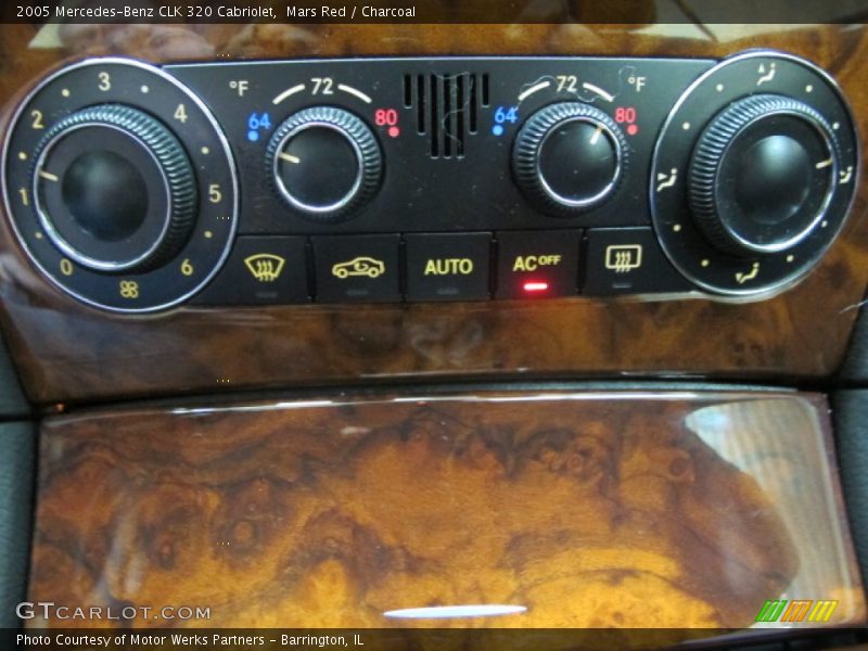 Controls of 2005 CLK 320 Cabriolet