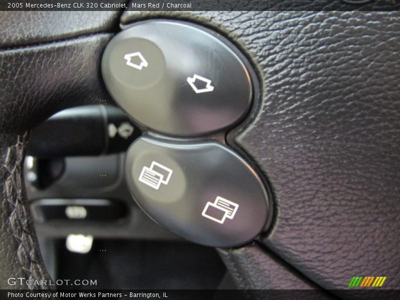 Controls of 2005 CLK 320 Cabriolet