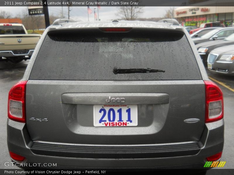 Mineral Gray Metallic / Dark Slate Gray 2011 Jeep Compass 2.4 Latitude 4x4