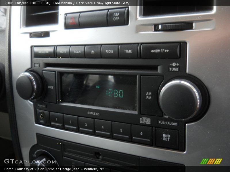 Cool Vanilla / Dark Slate Gray/Light Slate Gray 2006 Chrysler 300 C HEMI