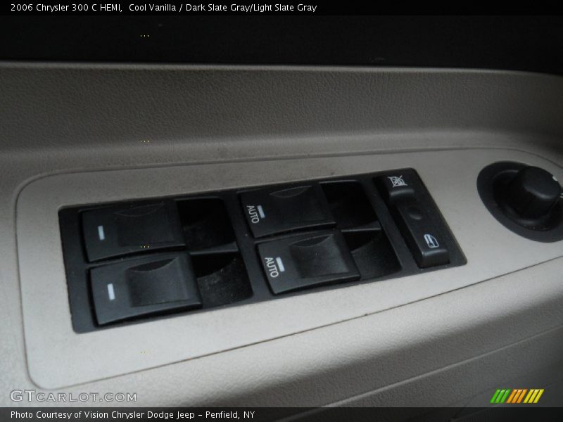 Cool Vanilla / Dark Slate Gray/Light Slate Gray 2006 Chrysler 300 C HEMI