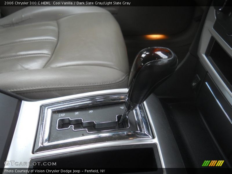 Cool Vanilla / Dark Slate Gray/Light Slate Gray 2006 Chrysler 300 C HEMI