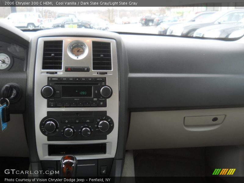 Cool Vanilla / Dark Slate Gray/Light Slate Gray 2006 Chrysler 300 C HEMI