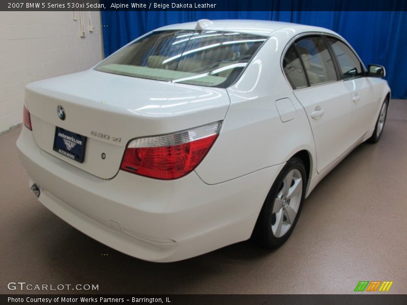 Alpine White / Beige Dakota Leather 2007 BMW 5 Series 530xi Sedan