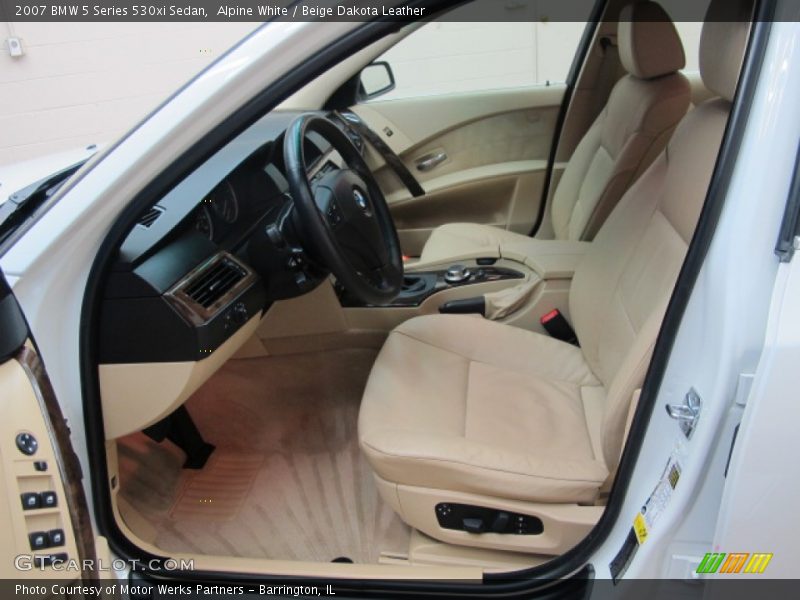 Alpine White / Beige Dakota Leather 2007 BMW 5 Series 530xi Sedan