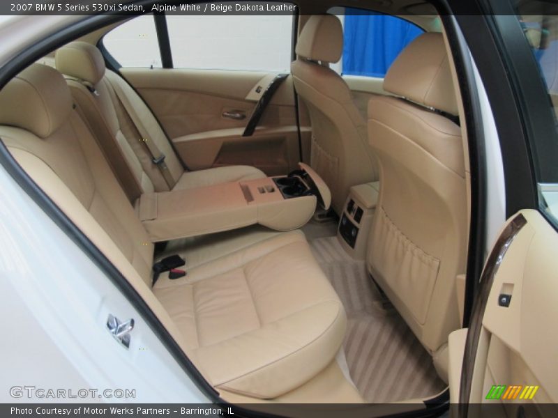 Alpine White / Beige Dakota Leather 2007 BMW 5 Series 530xi Sedan
