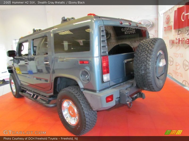 Stealth Gray Metallic / Ebony Black 2005 Hummer H2 SUV