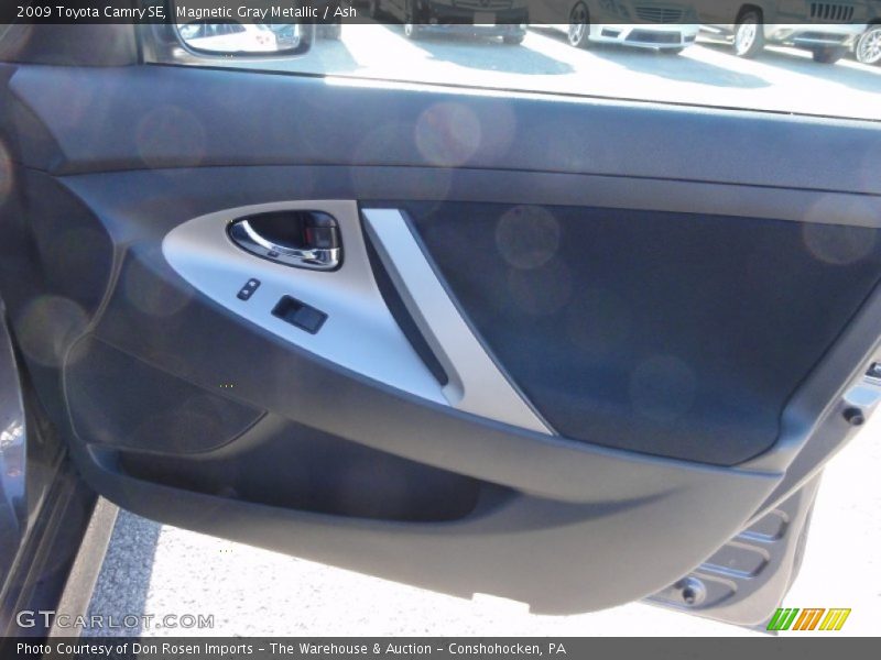 Magnetic Gray Metallic / Ash 2009 Toyota Camry SE
