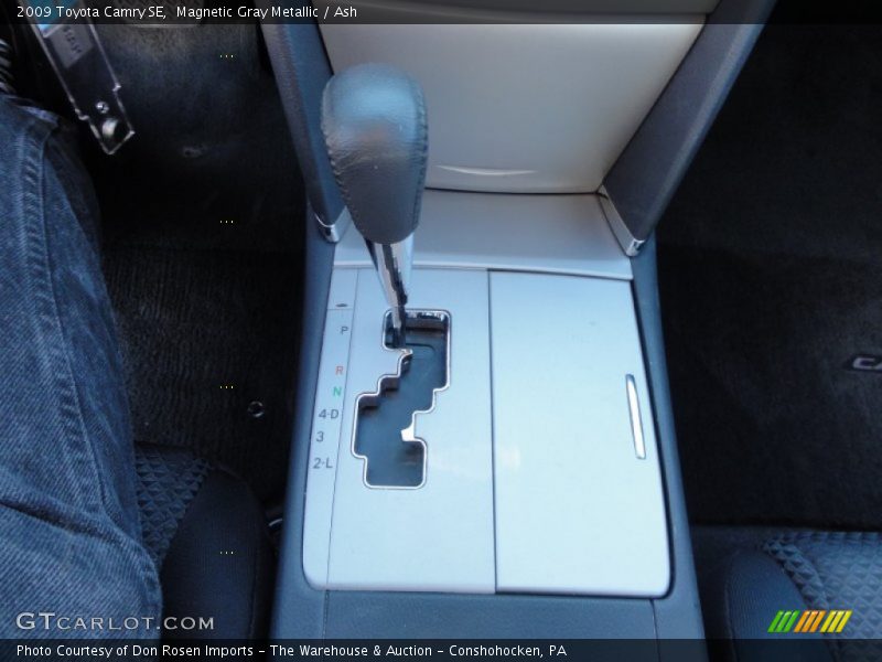 Magnetic Gray Metallic / Ash 2009 Toyota Camry SE