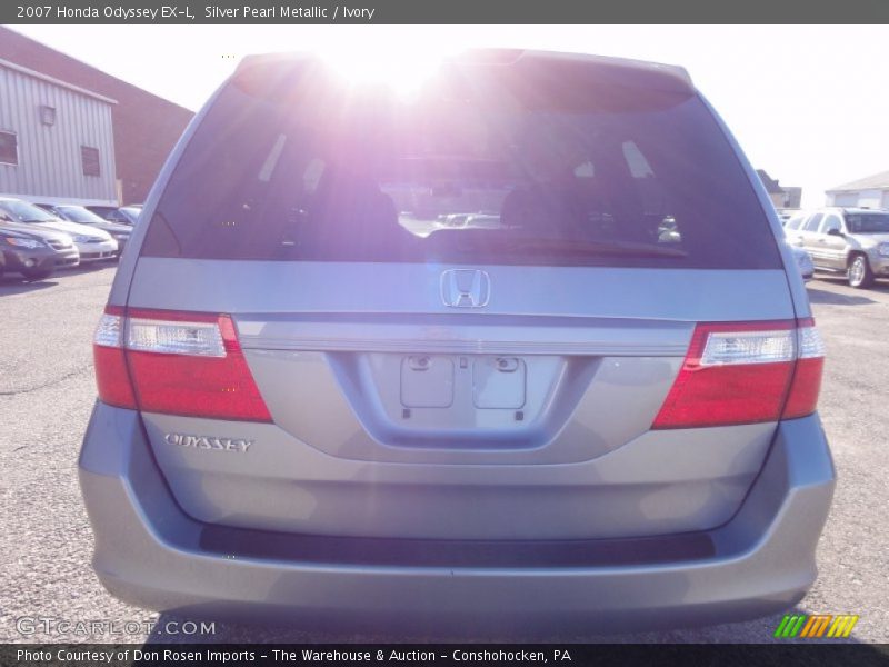 Silver Pearl Metallic / Ivory 2007 Honda Odyssey EX-L