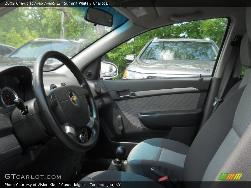 Summit White / Charcoal 2009 Chevrolet Aveo Aveo5 LS