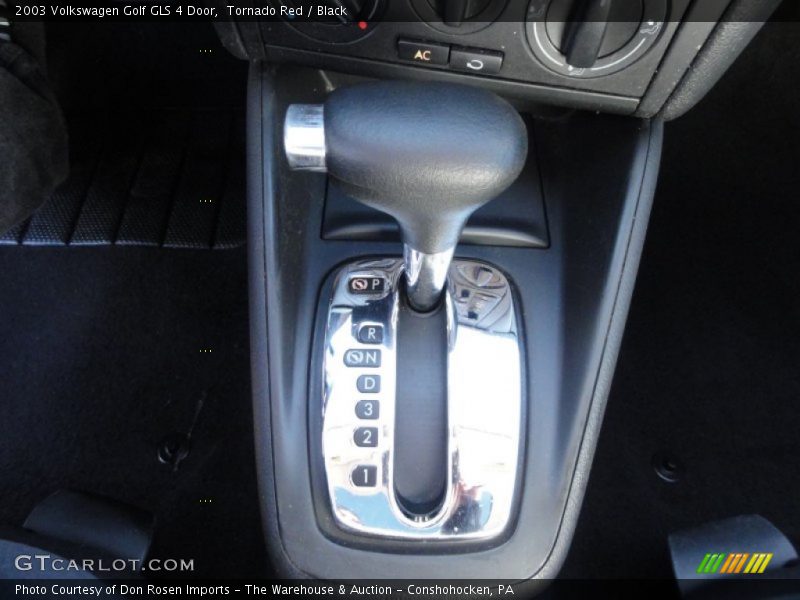 Tornado Red / Black 2003 Volkswagen Golf GLS 4 Door