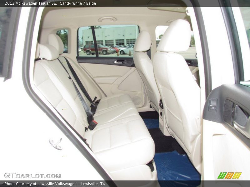 Candy White / Beige 2012 Volkswagen Tiguan SE