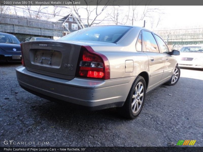 Moondust Metallic / Light Sand 2003 Volvo S80 T6