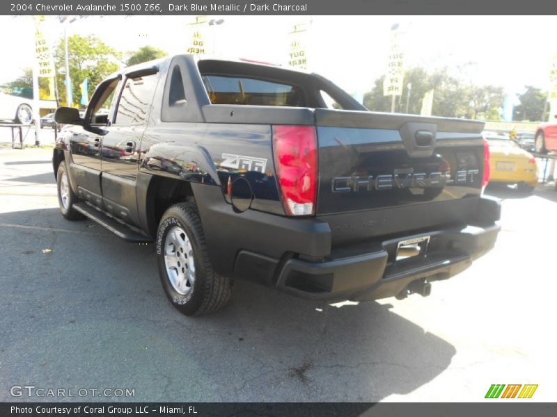 Dark Blue Metallic / Dark Charcoal 2004 Chevrolet Avalanche 1500 Z66