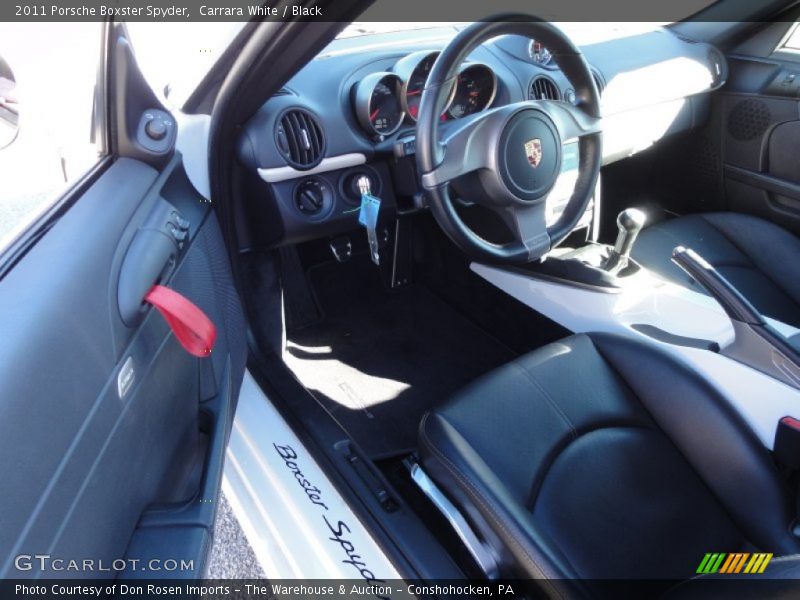 Carrara White / Black 2011 Porsche Boxster Spyder