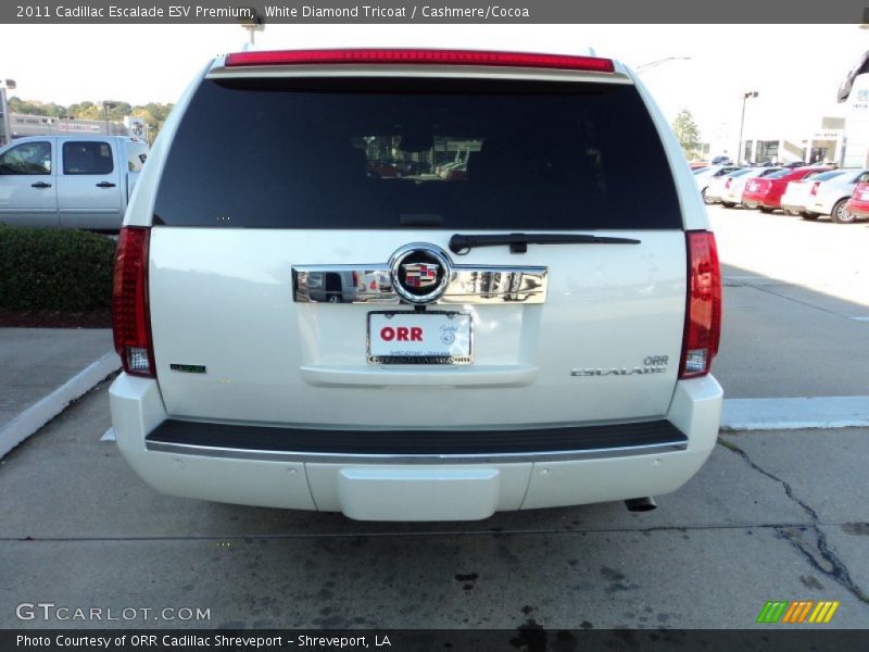 White Diamond Tricoat / Cashmere/Cocoa 2011 Cadillac Escalade ESV Premium