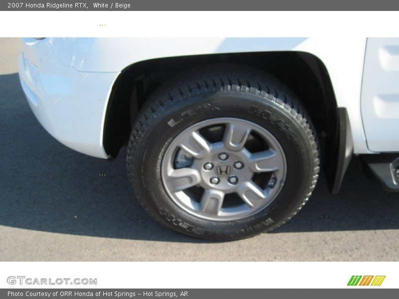 White / Beige 2007 Honda Ridgeline RTX