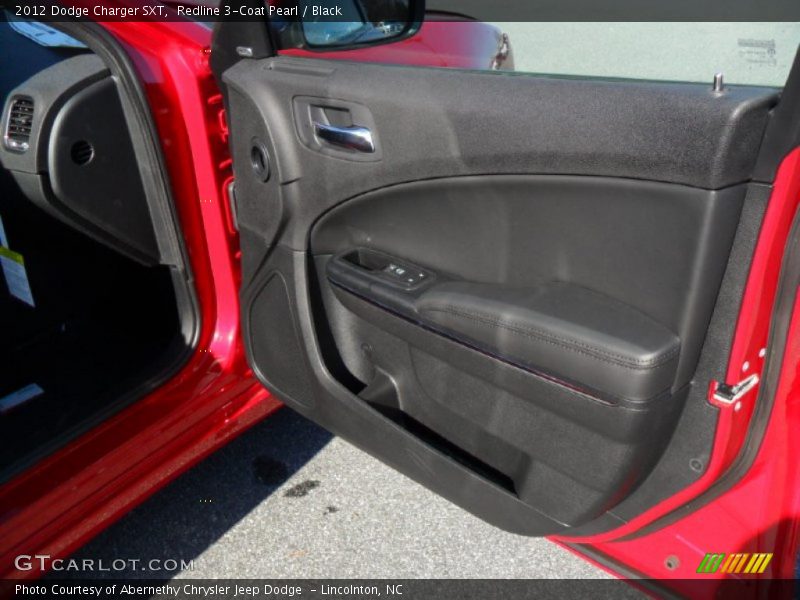 Redline 3-Coat Pearl / Black 2012 Dodge Charger SXT