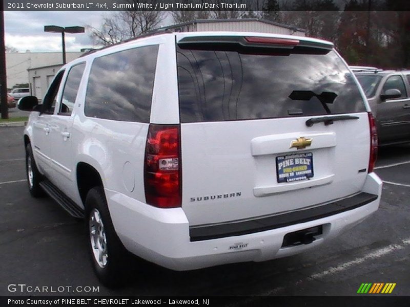 Summit White / Light Titanium/Dark Titanium 2011 Chevrolet Suburban LT 4x4