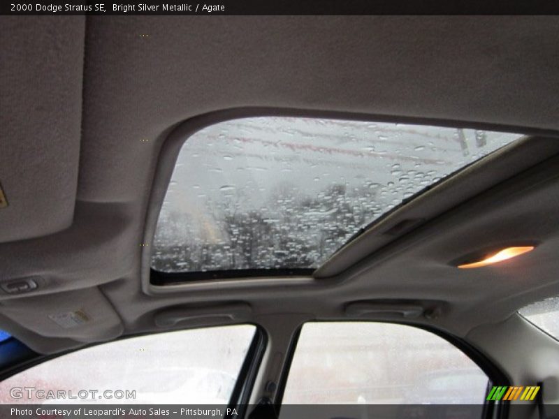 Bright Silver Metallic / Agate 2000 Dodge Stratus SE