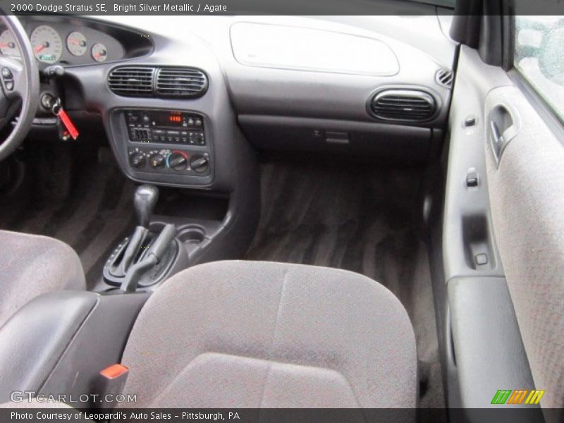 Bright Silver Metallic / Agate 2000 Dodge Stratus SE