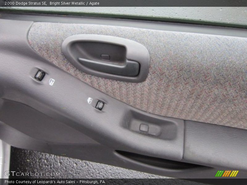 Bright Silver Metallic / Agate 2000 Dodge Stratus SE