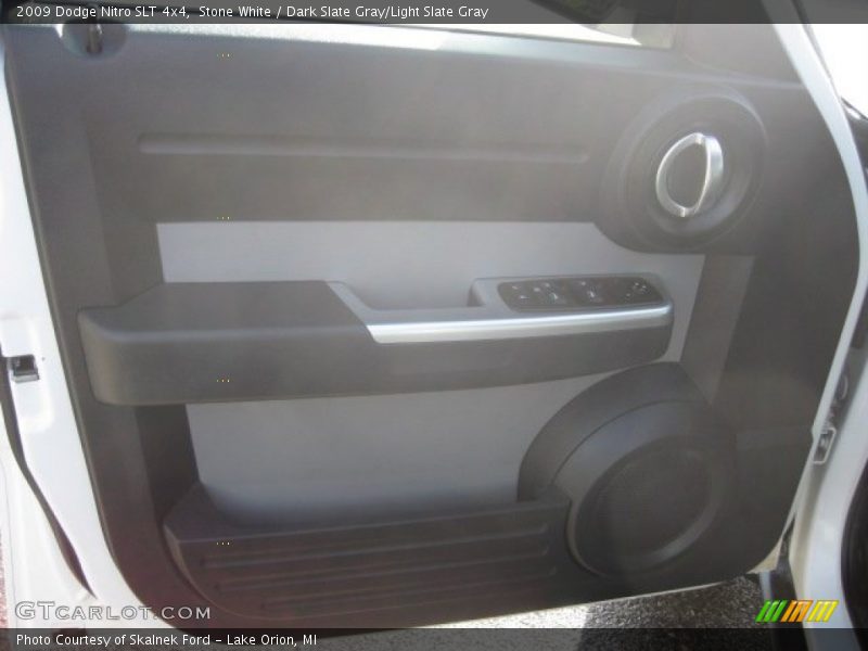 Stone White / Dark Slate Gray/Light Slate Gray 2009 Dodge Nitro SLT 4x4