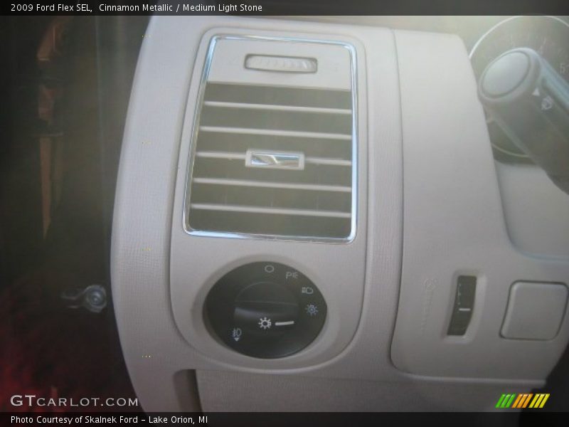 Cinnamon Metallic / Medium Light Stone 2009 Ford Flex SEL