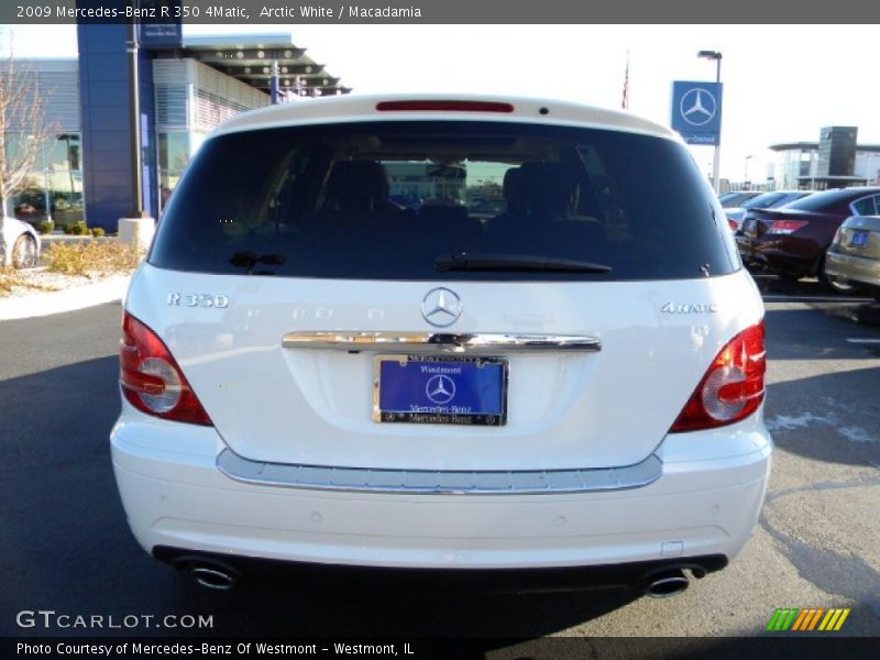Arctic White / Macadamia 2009 Mercedes-Benz R 350 4Matic