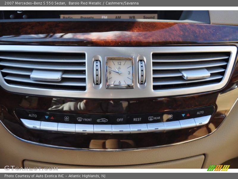 Controls of 2007 S 550 Sedan