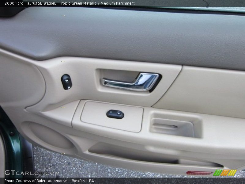 Tropic Green Metallic / Medium Parchment 2000 Ford Taurus SE Wagon