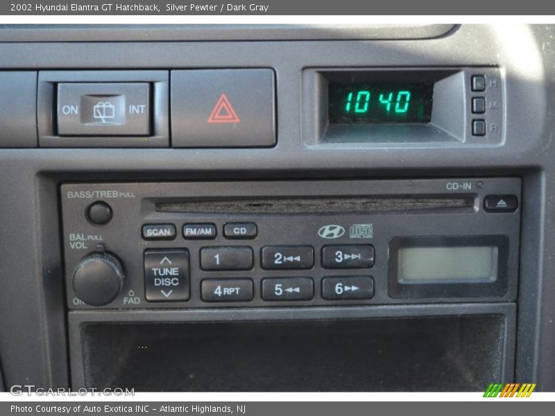 Silver Pewter / Dark Gray 2002 Hyundai Elantra GT Hatchback