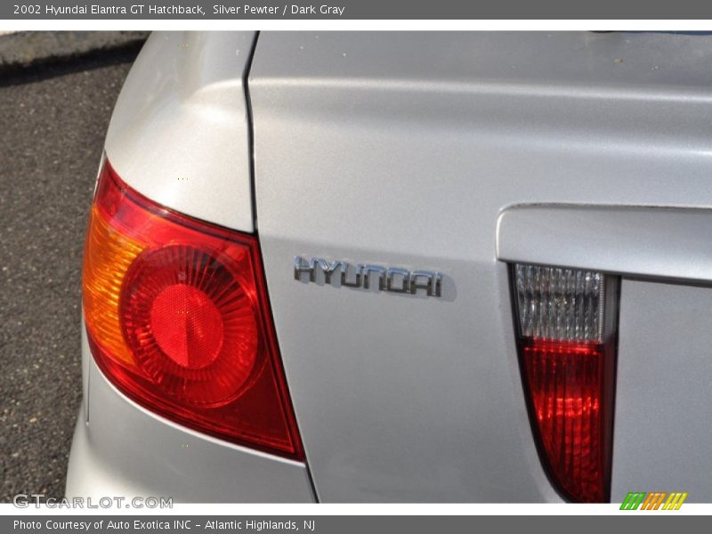 Silver Pewter / Dark Gray 2002 Hyundai Elantra GT Hatchback