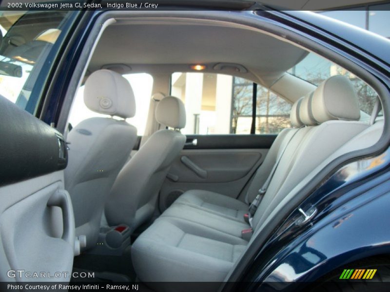 Indigo Blue / Grey 2002 Volkswagen Jetta GL Sedan