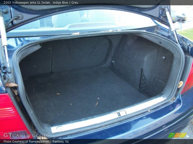 Indigo Blue / Grey 2002 Volkswagen Jetta GL Sedan