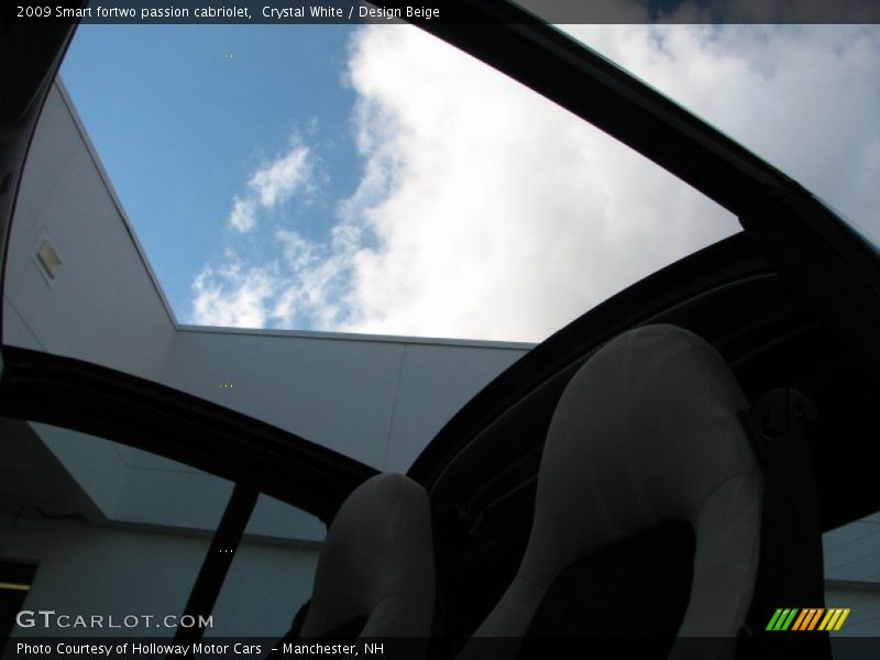 Crystal White / Design Beige 2009 Smart fortwo passion cabriolet