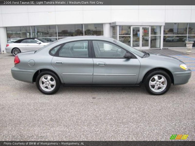 Light Tundra Metallic / Medium/Dark Flint Grey 2006 Ford Taurus SE