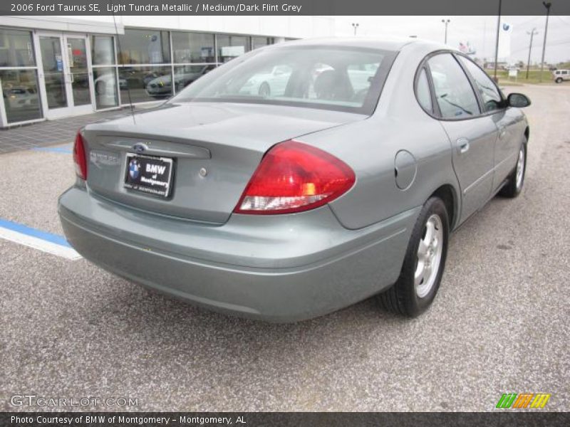Light Tundra Metallic / Medium/Dark Flint Grey 2006 Ford Taurus SE