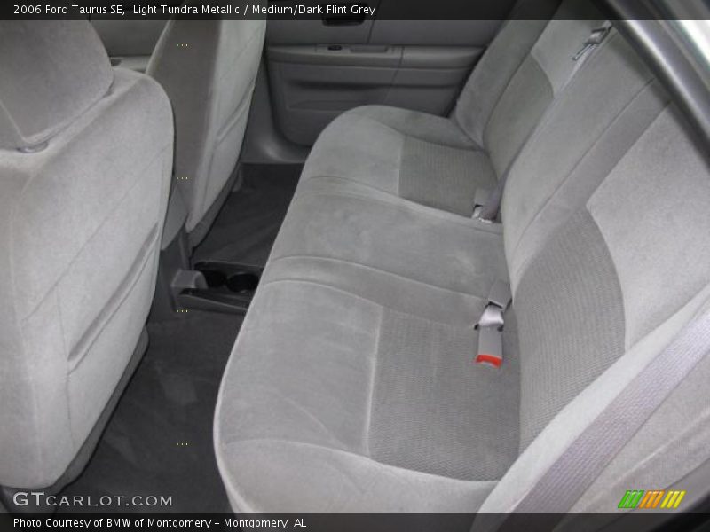 Light Tundra Metallic / Medium/Dark Flint Grey 2006 Ford Taurus SE