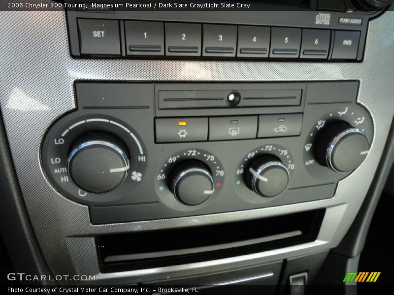 Magnesium Pearlcoat / Dark Slate Gray/Light Slate Gray 2006 Chrysler 300 Touring