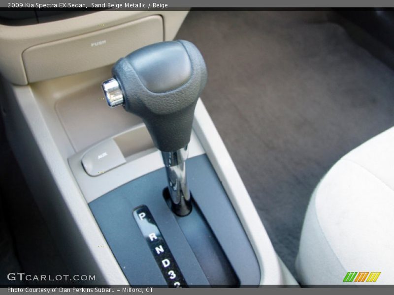 Sand Beige Metallic / Beige 2009 Kia Spectra EX Sedan