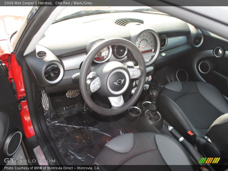 Chili Red / Black/Grey 2009 Mini Cooper S Hardtop