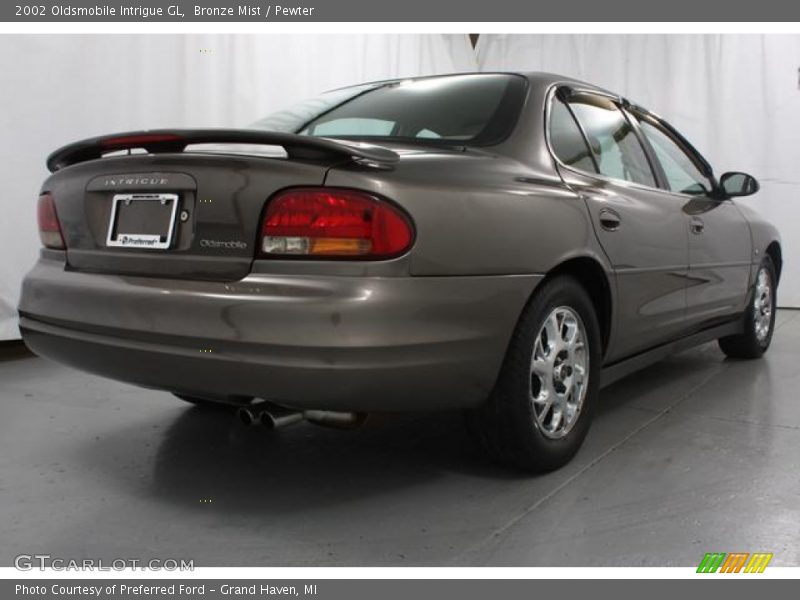 Bronze Mist / Pewter 2002 Oldsmobile Intrigue GL