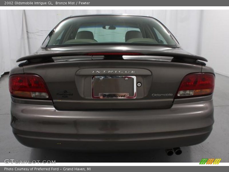 Bronze Mist / Pewter 2002 Oldsmobile Intrigue GL
