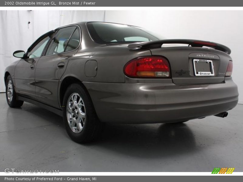 Bronze Mist / Pewter 2002 Oldsmobile Intrigue GL