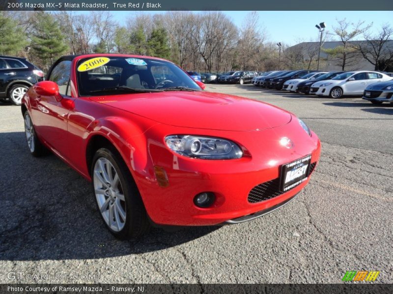 True Red / Black 2006 Mazda MX-5 Miata Roadster